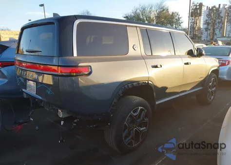 2025 Rivian R1S Adventure Dual Motor Large Pack/Adventure Dual Motor Max Pack z USA, uszkodzony, nr VIN 7PDSGBBA0SN050532